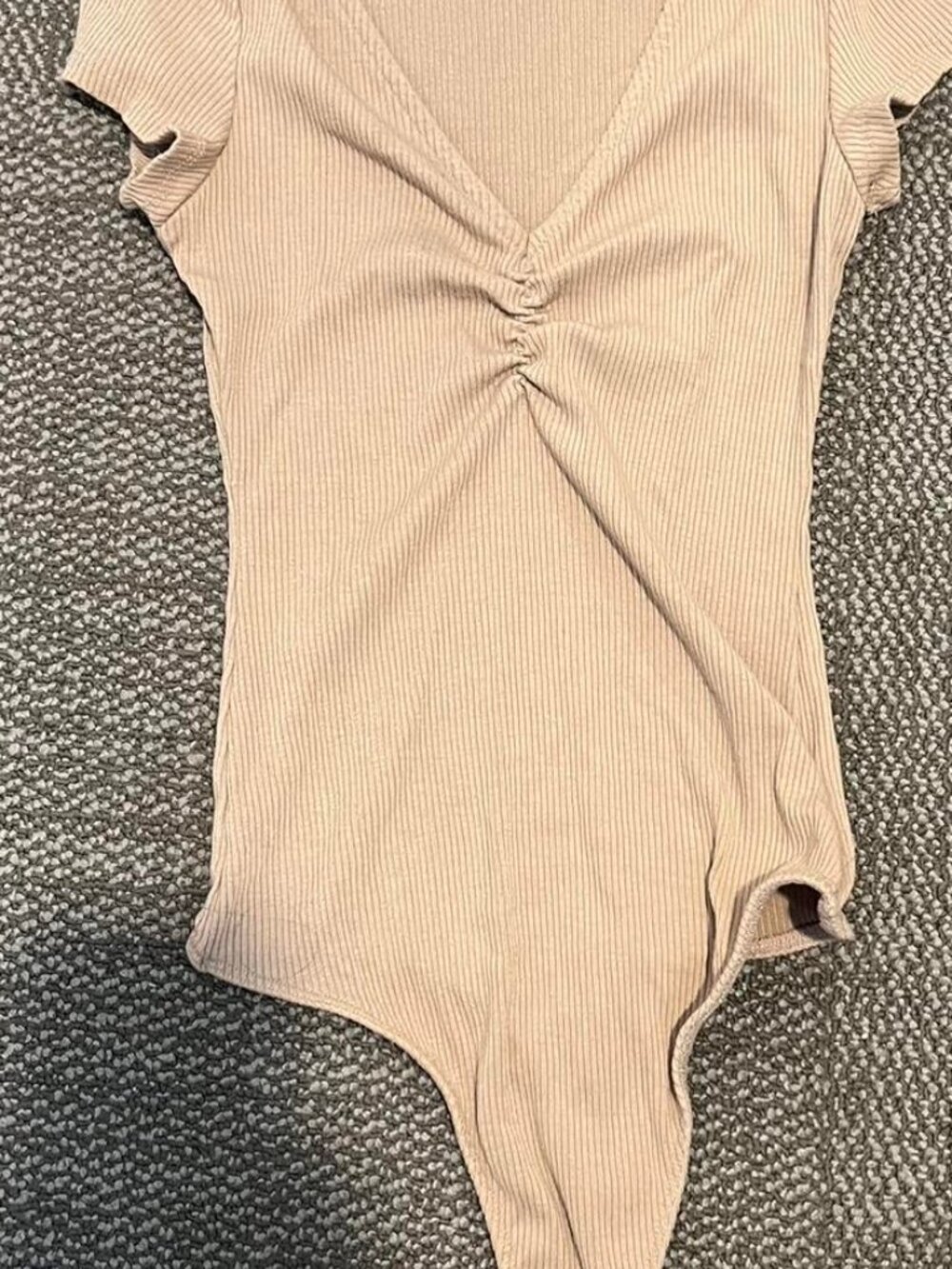 American Eagle Ribbed Scoop Neck Bodysuit in Mauve Taupe